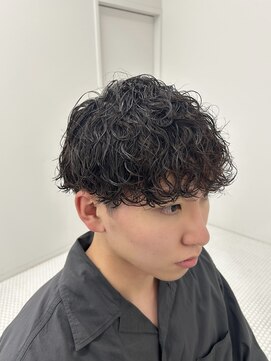 ブリックメン(BLICMEN.) 波巻きパーマ