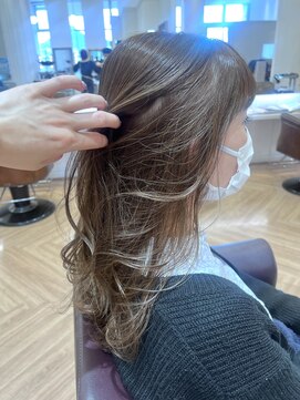 コワファースト  させぼ五番街店(COIFF1RST) 赤み無しアッシュベージュ★