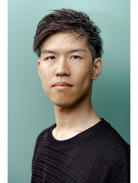 バポス ヘアサロン (BAPOS Hair Salon) クールなツーブロックショート