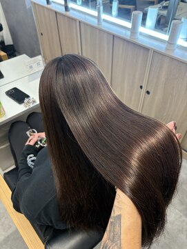 キング 梅田店(K!ng) 縮毛矯正髪質改善ハイライトレイヤーカット梅田美容室エクステ