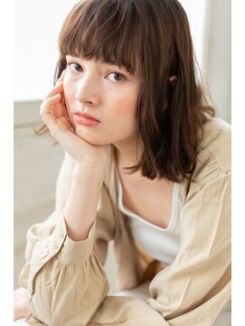 ミディアムボブ×パーマ