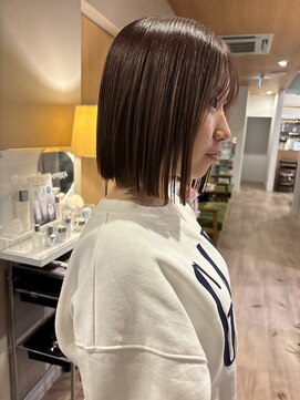 ツイギー 宮西店(TWiGGY) 美髪矯正と切りっぱなしボブ