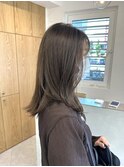 ホワイトグレージュ_ミニウルフ_チェリーブラウン