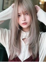 サロンドアイ(salon de i)&nbsp;くびれロングレイヤー × シルバーグレージュ