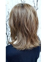 トモズヘアデザイン(Tomo's Hair Design) ミディアムレイヤー