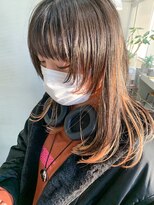テトヘアー(teto hair)&nbsp;ウルフカット、顔まわりウルフ、ミディアムレイヤー