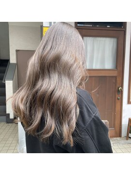 カミナ(KAMINA) ブリーチ無しのベージュカラー