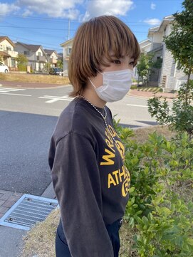 リィベ(Liibe) ハイトーン/マッシュウルフ