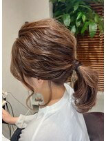 ハコ(HACO)&nbsp;波巻きポニーテール