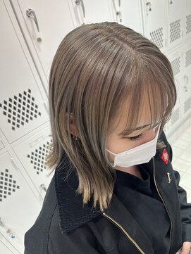 ロンドルーチェ 心斎橋(Lond luce) ダークアッシュ/ミディアムレイヤーカット［髪質改善/縮毛矯正］