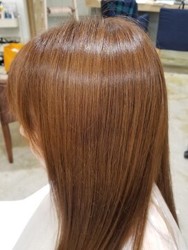 メルク(merc.) 炭酸泉の効果でツヤサラカラー♪