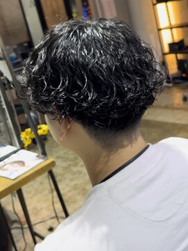 アノ(Ano.) 波巻きパーマ