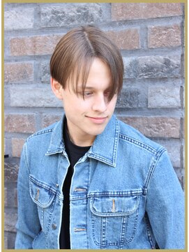 ジジバイワースホワイル(jiji by WORTH WHILE) フェザーショートサーフカールフェザーパーマシャドウパーマ