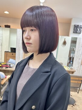 アミート(ameet) 赤髪ボブ