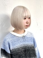 ピチカート(pizzicato) ホワイトカラー/ハイトーンボブ