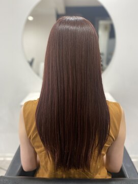 ロングヘアのツヤ暖色カラー