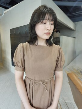 ヘアー アイス ルーチェ(HAIR ICI LUCE) オリーブグレージュ/ミディアムレイヤー/ブリーチなしカラー/林