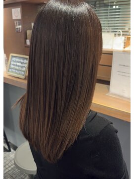 グレージュブラウン