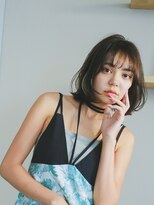 グリコ(grico)&nbsp;顔まわりレイヤーが可愛いゆるふわボブ/ボブ似合わせ