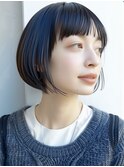 ネイビーブラック × コンパクトショートボブ