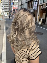 ラフ トーキョウ(RAF TOKYO) takuオリジナル外国人パールグレージュ