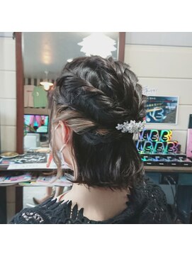 アフレッシュヘアー(afresh hair) ヘアアレンジ