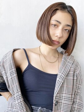 アイティー バイ アルバム 浦和店(IT by ALBUM) ストレートボブ_オリーブカラーハイライトカラー_47605