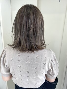 ヘアーデザイン シュシュ(hair design Chou Chou by Yone) 透明感ハイライト&ダークアッシュ×ロブ♪