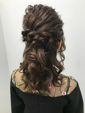 リヴ 目黒(riv.) ダウンスタイル/ヘアセット/[目黒駅]