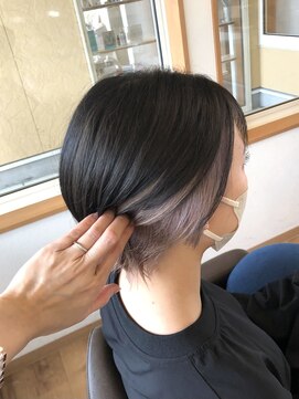 ロルド シェリ(Rold Cheri) ウルフカット　インナーカラー【Rold cheri 金森】