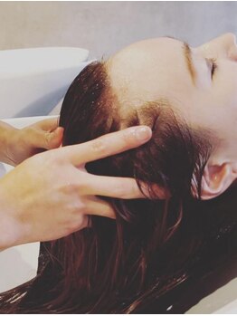 レリーヘアーデザイン(lelie hair design)の写真/【住吉】香りが選べるスパ用トリートメントや大注目の4stepトリートメントでヘアケア◎