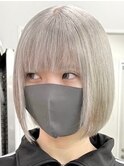 bob×silver [新宿駅/グレーベージュ/黒髪]
