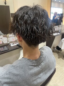 ガーデンエス 府中店(GARDENes) 【ツイストスパイラルパーマ】