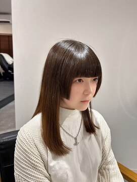 ノア(noah.) 重めの姫カット