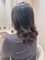 コーエン(cowen) 大人かわいい☆ツヤ感たっぷりミディアムパーマ♪