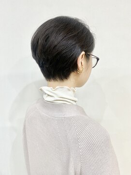 モリオ フロム ロンドン 成増店 【morio成増/一戸】前髪なし前下がりショート