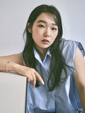 ユッカ 梅田(YUCCA) 【 YUCCA 】大人可愛いウェーブ/ウェット/セミロング/波ウェーブ