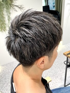 ゼストララ(ZEST Lara) 【YUICHI】白髪ぼかしハイライト【吉祥寺】