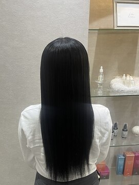 カラークチュール(Color Couture) 黒髪カタログ/ホブルフ/ネビージュ/小顔に見せるヘア/ワンレン