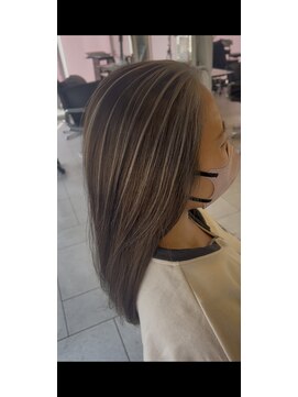 ロナ 岡崎竜美丘店(RONA) 顔周りデザインカラー