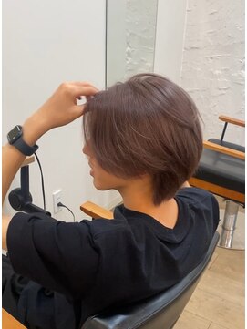 サク 田町芝浦(Sac.) Ayane  メンズマッシュ　韓国マッシュ　マロンベージュ