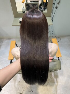 コード 四条河原町駅店(CHORD) ブラウンカラー/暖色カラー/暖かみブラウン/四条/河原町