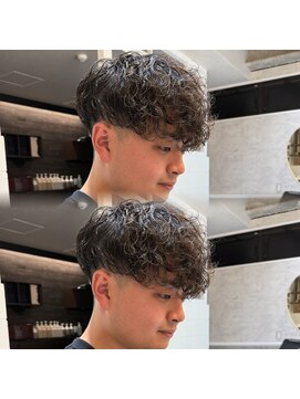 髪屋 紬 メンズ/メンズカット/メンズパーマ/スペインカール