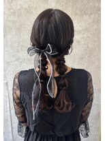 スタイル 横浜(STYLE)&nbsp;結婚式お呼ばれツイン編みおろし／ヘアセット/編み込み/アレンジ