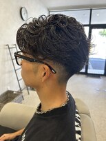 バーバーサンクチュアリ(Barber Sanctuary)&nbsp;ルーズカールｘフェード