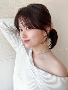 ラルユー 金山(LallYou) 20代に人気！顔周りの後れ毛がかわいいシャギーレイヤーロング