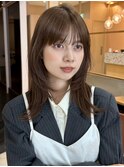 ミディアム/レイヤーカット/顔周りカット/透明感カラー
