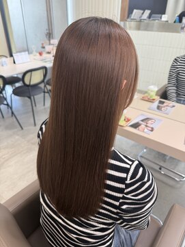 マロンベージュ