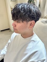 クレビアテン(CreBiA ten_)&nbsp;メンズパーマ　シャドウパーマ　ツイスパ