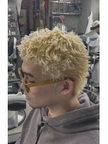 ダムディートウキョウ 浅草田原町(DAMDEE TOKYO)&nbsp;ニュアンスパーマ/波巻きツイストスパイラル[浅草/理容室]